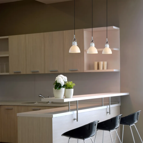 PENDENTE BAR D 14CM X 22CM 1XG9 127V / 220V BRANCO E CROMADO - OP057C - 2